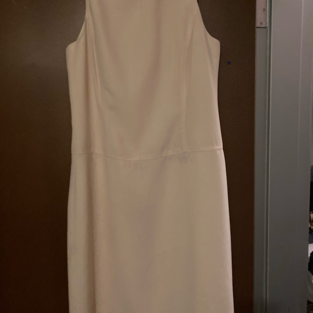 Staple dress to hsve